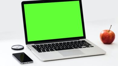 Optimize edilmiş görseller: Web sitenizin hızını artırmak için görsellerinizi optimize etmek önemlidir. Yüksek çözünürlüklü görseller sitenizin yüklenme hızını olumsuz etkileyebilir. Görsellerinizi uygun boyutlarda ve sıkıştırılmış olarak kullanarak hızınızı artırabilirsiniz. 10 website